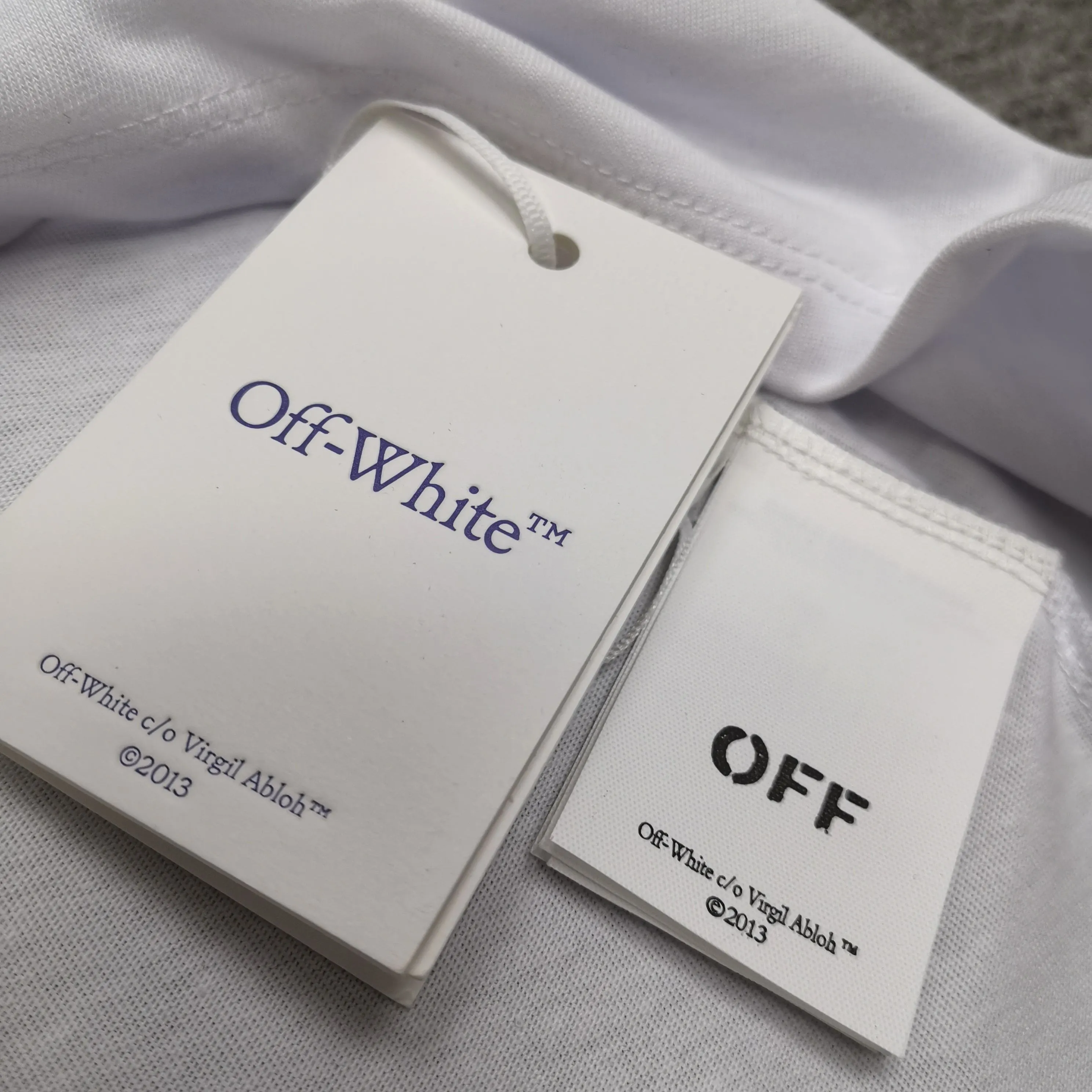 Top version ❤️off white new loose version orange and blue arrow letter short-sleeved T-shirt Size: S M L XL Color: Black White P240